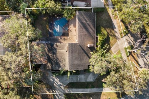Terreno en venta en Tampa, Florida № 1568563 - foto 1
