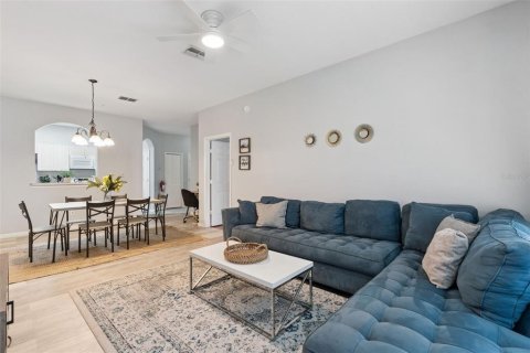Condo in Kissimmee, Florida, 3 bedrooms № 2231311 - photo 6