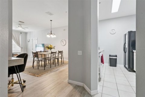 Condo in Kissimmee, Florida, 3 bedrooms № 2231311 - photo 11