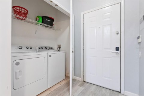 Condo in Kissimmee, Florida, 3 bedrooms № 2231311 - photo 30