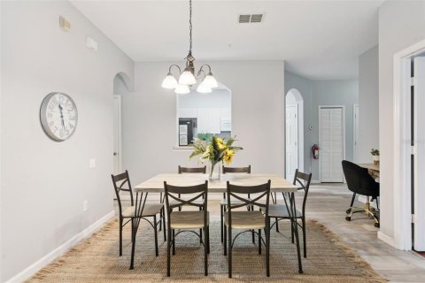 Condo in Kissimmee, Florida, 3 bedrooms № 2231311 - photo 9