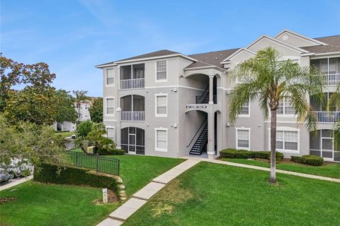 Condo in Kissimmee, Florida, 3 bedrooms № 2231311 - photo 2