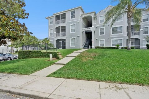 Condo in Kissimmee, Florida, 3 bedrooms № 2231311 - photo 3