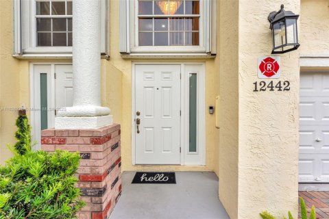 Condominio en venta en Coral Springs, Florida, 3 dormitorios, 171.87 m2 № 1819814 - foto 2