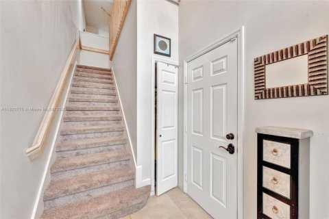 Condominio en venta en Coral Springs, Florida, 3 dormitorios, 171.87 m2 № 1819814 - foto 5
