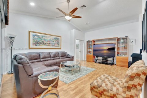 Condominio en venta en Coral Springs, Florida, 3 dormitorios, 171.87 m2 № 1819814 - foto 12
