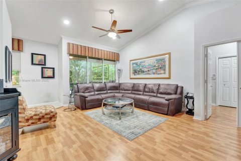 Condominio en venta en Coral Springs, Florida, 3 dormitorios, 171.87 m2 № 1819814 - foto 10