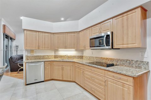 Condominio en venta en Coral Springs, Florida, 3 dormitorios, 171.87 m2 № 1819814 - foto 16