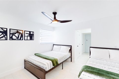 Villa ou maison à louer à Hollywood, Floride: 4 chambres, 185.34 m2 № 1969339 - photo 5