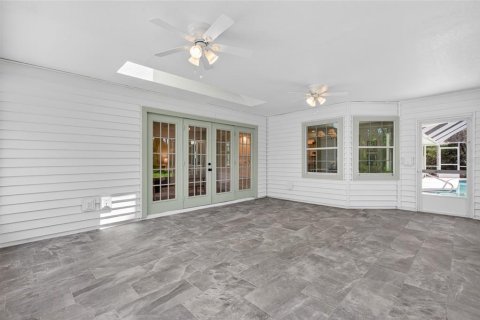 House in Palm Coast, Florida 5 bedrooms, 311.41 sq.m. № 2199049 - photo 22