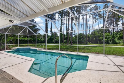 House in Palm Coast, Florida 5 bedrooms, 311.41 sq.m. № 2199049 - photo 25