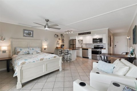 Condominio en venta en New Smyrna Beach, Florida, 1 dormitorio, 42.64 m2 № 2202567 - foto 5