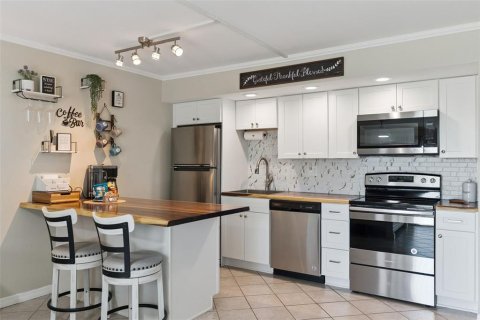 Condominio en venta en New Smyrna Beach, Florida, 1 dormitorio, 42.64 m2 № 2202567 - foto 9