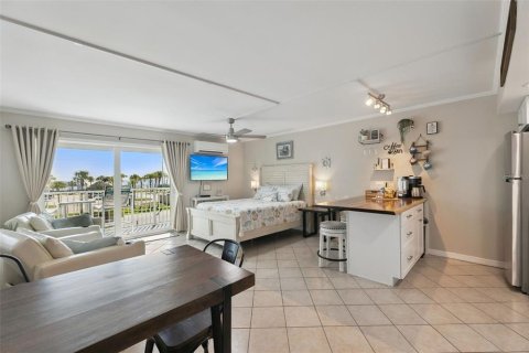 Condominio en venta en New Smyrna Beach, Florida, 1 dormitorio, 42.64 m2 № 2202567 - foto 4