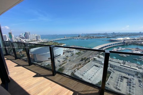 Copropriété à louer à Miami, Floride: 1 chambre, 47.29 m2 № 2077323 - photo 13