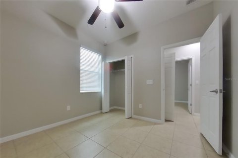 Villa ou maison à louer à Sanford, Floride: 3 chambres, 125.33 m2 № 2429010 - photo 10