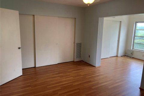 Condo in Clearwater, Florida, 1 bedroom  № 1819512 - photo 16