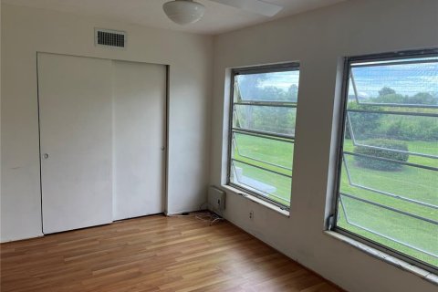 Condo in Clearwater, Florida, 1 bedroom  № 1819512 - photo 18