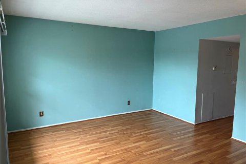 Condo in Clearwater, Florida, 1 bedroom  № 1819512 - photo 7
