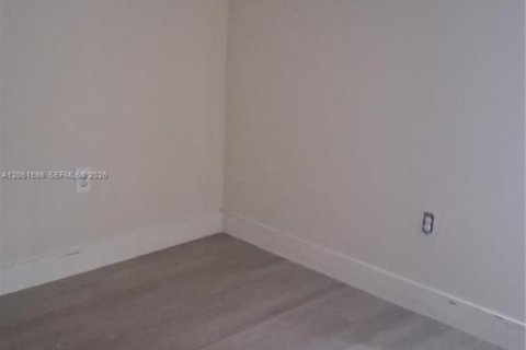 Townhouse in Coral Springs, Florida 3 bedrooms, 134.71 sq.m. № 2267633 - photo 18