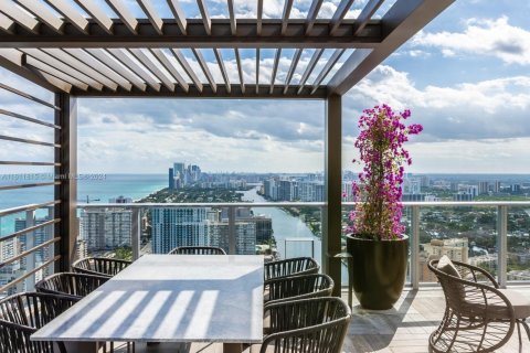 Condominio en venta en Hollywood, Florida, 2 dormitorios № 2077228 - foto 30