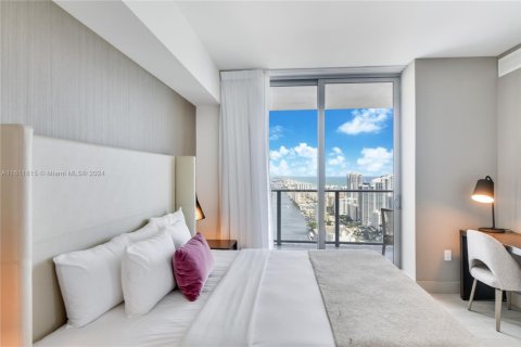 Condominio en venta en Hollywood, Florida, 2 dormitorios № 2077228 - foto 5