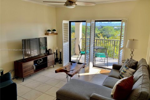 Condo in Delray Beach, Florida, 2 bedrooms  № 1961671 - photo 2