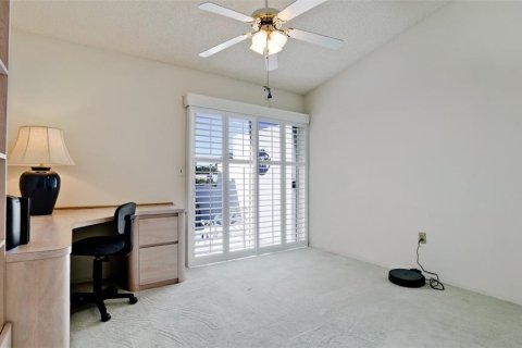 House in Bradenton, Florida 2 bedrooms, 118.17 sq.m. № 2277909 - photo 26