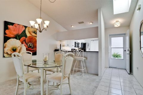 House in Bradenton, Florida 2 bedrooms, 118.17 sq.m. № 2277909 - photo 12