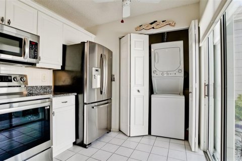 House in Bradenton, Florida 2 bedrooms, 118.17 sq.m. № 2277909 - photo 18
