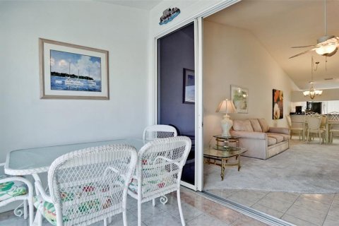 House in Bradenton, Florida 2 bedrooms, 118.17 sq.m. № 2277909 - photo 7