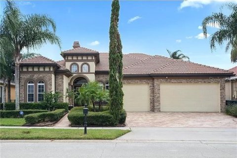Villa ou maison à vendre à Orlando, Floride: 5 chambres, 364.18 m2 № 1540915 - photo 1