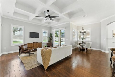 House in Melbourne, Florida 5 bedrooms, 244.98 sq.m. № 1825315 - photo 10
