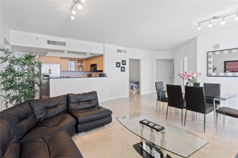 Copropriété à louer à Sunny Isles Beach, Floride: 2 chambres, 157.75 m2 № 2154490 - photo 13