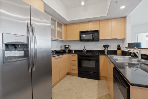 Copropriété à louer à Sunny Isles Beach, Floride: 2 chambres, 157.75 m2 № 2154490 - photo 17