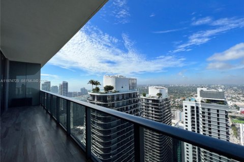 Condominio en alquiler en Miami, Florida, 3 dormitorios, 134.15 m2 № 2036081 - foto 17