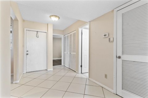 Condominio en venta en Clearwater, Florida, 2 dormitorios, 103.59 m2 № 1733080 - foto 3