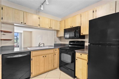 Condominio en venta en Clearwater, Florida, 2 dormitorios, 103.59 m2 № 1733080 - foto 8