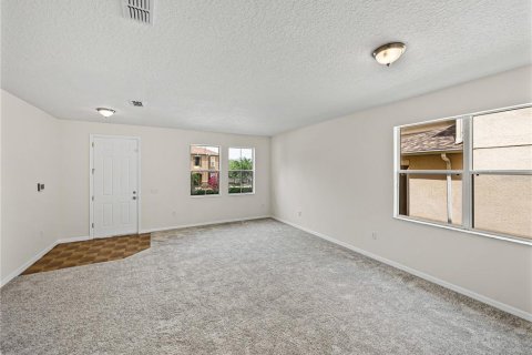 Casa en venta en Davenport, Florida, 4 dormitorios, 263.56 m2 № 1750705 - foto 7