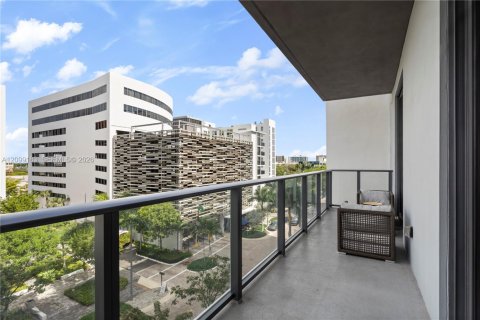 Condo in Aventura, Florida, 1 bedroom № 2397658 - photo 13