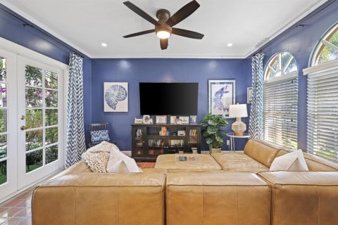 Casa en venta en West Palm Beach, Florida, 4 dormitorios, 211.82 m2 № 2182751 - foto 10
