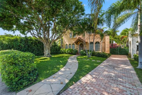 Casa en venta en West Palm Beach, Florida, 4 dormitorios, 211.82 m2 № 2182751 - foto 2