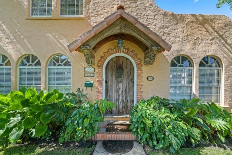 Casa en venta en West Palm Beach, Florida, 4 dormitorios, 211.82 m2 № 2182751 - foto 4