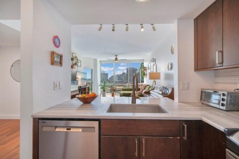 Condominio en venta en Orlando, Florida, 2 dormitorios, 106.84 m2 № 2198973 - foto 10