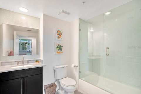 Condominio en venta en Orlando, Florida, 2 dormitorios, 106.84 m2 № 2198973 - foto 17