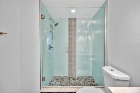 Condominio en venta en Orlando, Florida, 2 dormitorios, 106.84 m2 № 2198973 - foto 14
