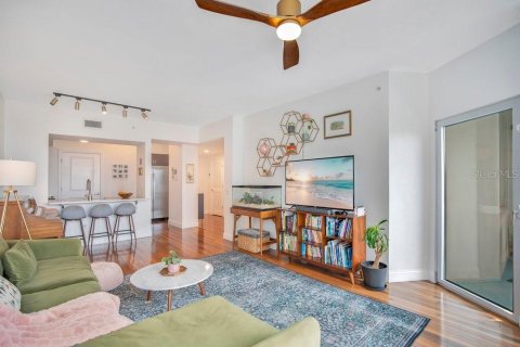 Condominio en venta en Orlando, Florida, 2 dormitorios, 106.84 m2 № 2198973 - foto 6