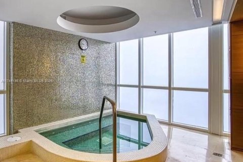 Condo in Sunny Isles Beach, Florida, 1 bedroom  № 1493006 - photo 11