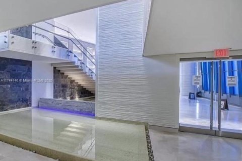 Condo in Sunny Isles Beach, Florida, 1 bedroom  № 1493006 - photo 9