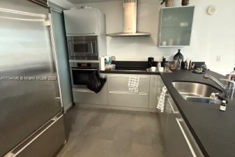 Condo in Sunny Isles Beach, Florida, 1 bedroom  № 1493006 - photo 14